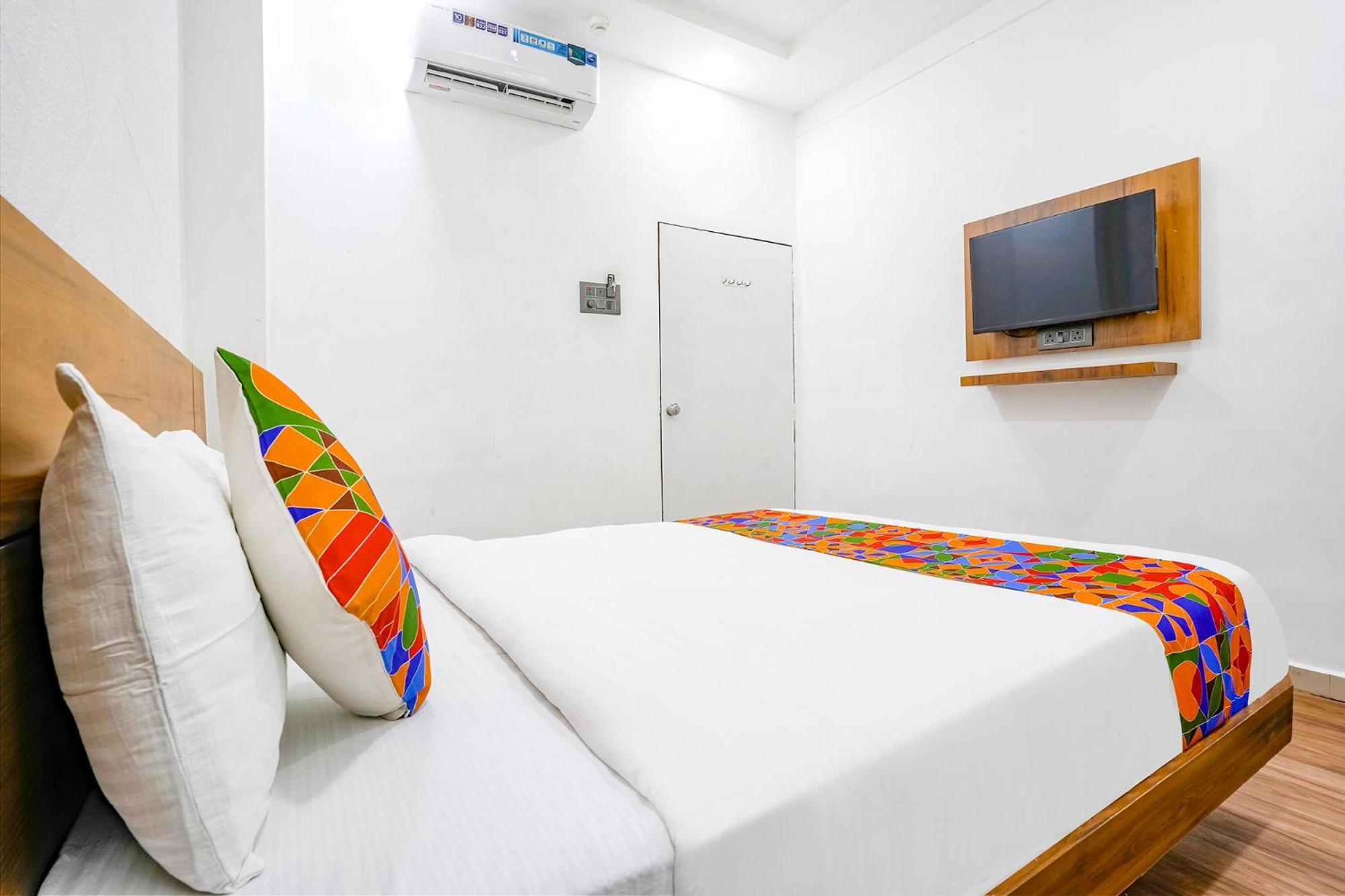 Fabhotel 7 Star Сурат Экстерьер фото