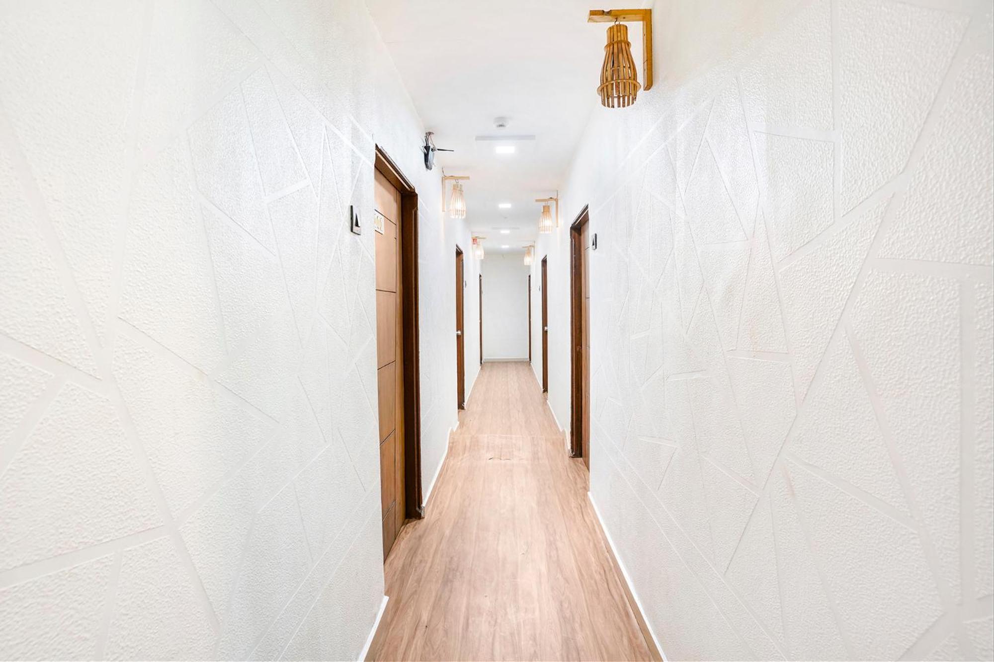 Fabhotel 7 Star Сурат Экстерьер фото